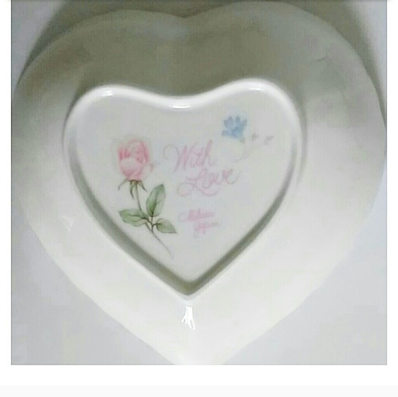 MIKASA | With Love Heart Shaped Bowl - Picture 3 of 6
